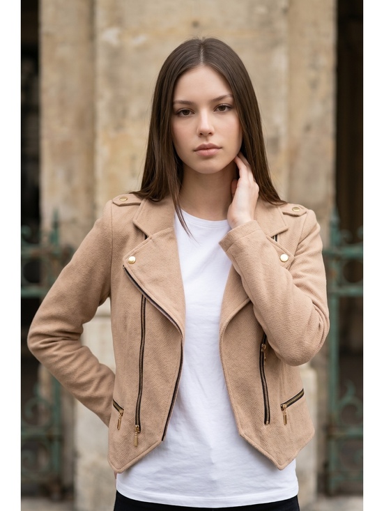 Active USA Jackets & Blazers - Active USA Women's Beige Textured Faux Leather Moto Jacket Size M